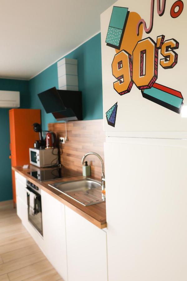 Capsule 90'S - Balneo - Sauna - Flipper - Billard - Netflix - Nintendo Switch & Jeux - 몽스 외부 사진